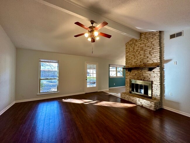 Building Photo - 7306 Broken Arrow Ln