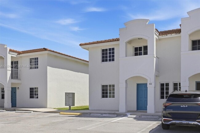 Building Photo - 82 SW 3rd Ct