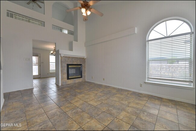 Building Photo - 7958 Starry Night Dr