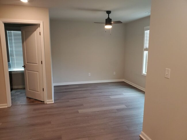 Building Photo - 3216 Baylor Cir