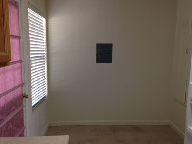 Building Photo - linc1433