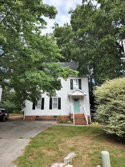 Primary Photo - 3329 Derbyshire Pl