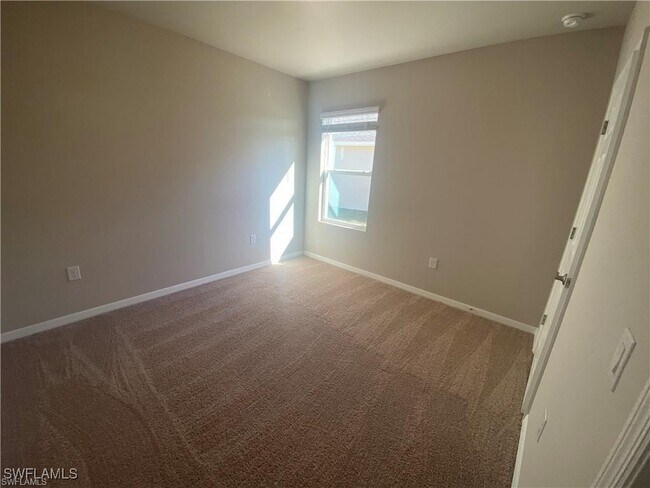 Building Photo - 3187 Estancia Ln