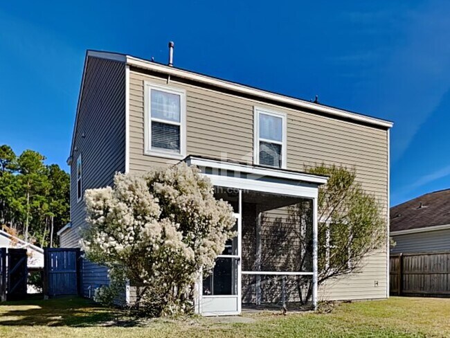 Building Photo - 509 Wayton Cir