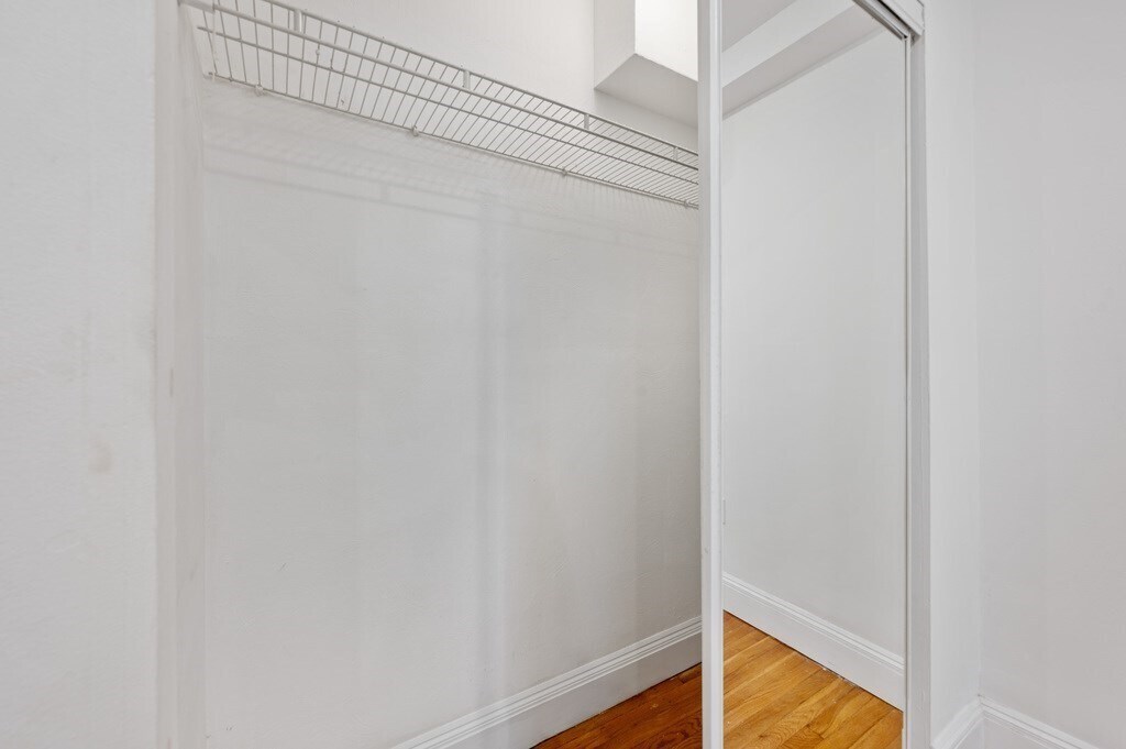 Building Photo - 85 E Brookline St