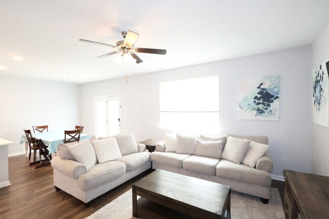 Building Photo - 5918 Brailen Dr