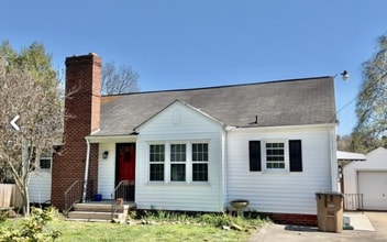 Building Photo - 3228 Fairmont Blvd
