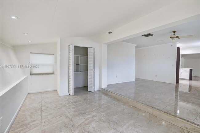 Building Photo - 2500 NE 209th Terrace