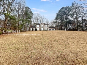 Building Photo - 5920 Catawba Way