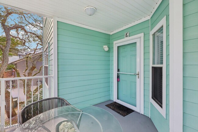 Building Photo - 204 Sixteenth St