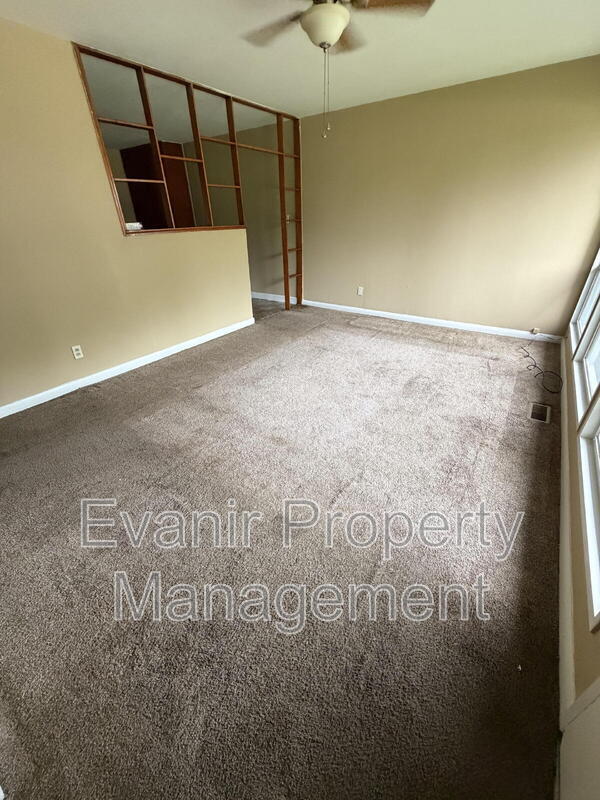 Building Photo - 5176 Rucks Rd