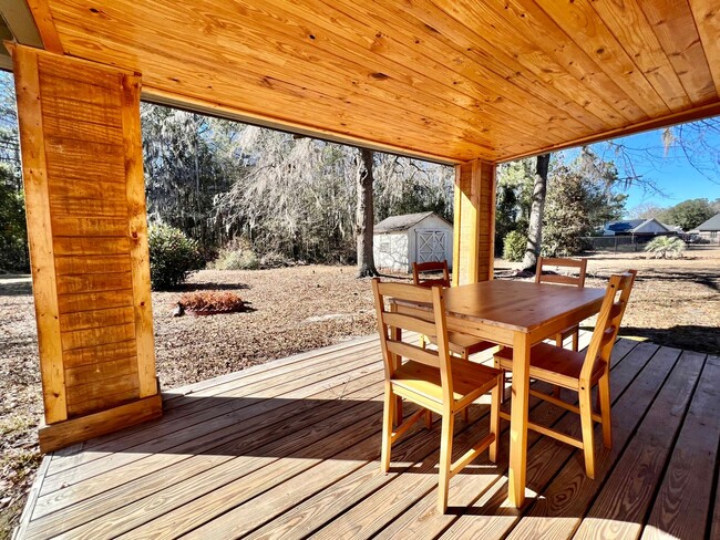 Building Photo - COMING MID-MAY 2026! (Pet Friendly)