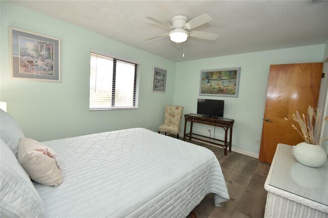 Building Photo - 18 Covington Ln