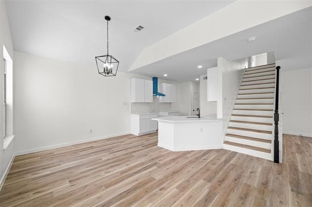 Building Photo - 945 Azalia Dr