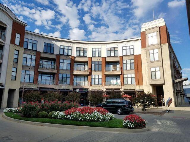 Building Photo - 650 S Mill St