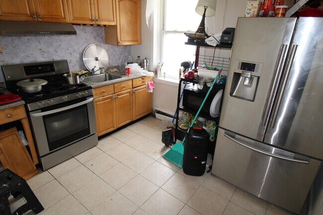 Building Photo - 155 Front St