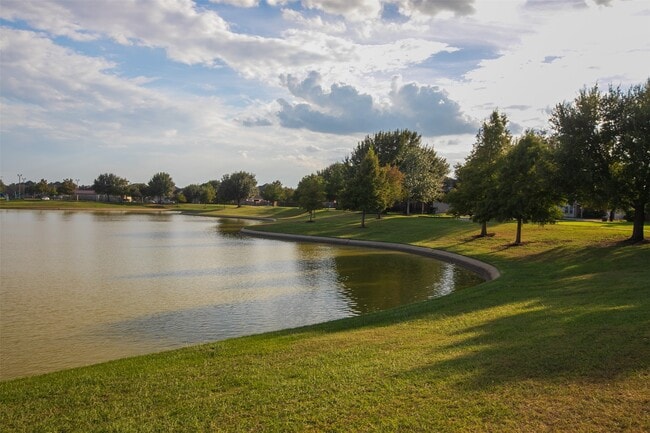 Building Photo - 24627 Cornell Park Ln
