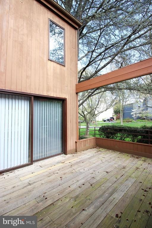 Building Photo - 6872 Melrose Dr