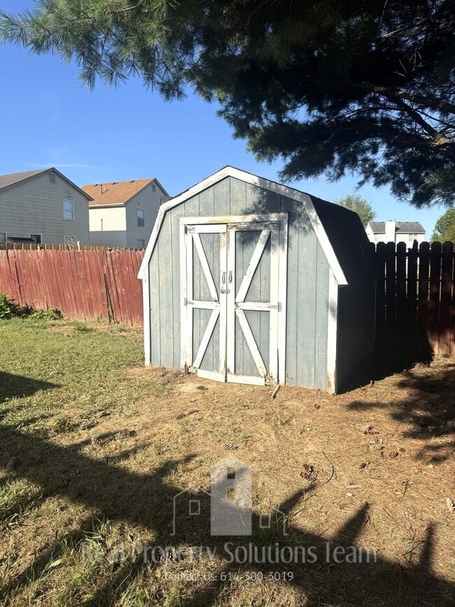 Building Photo - 3079 Quinby Dr