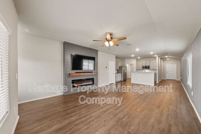 Building Photo - 544 Havarti Wy