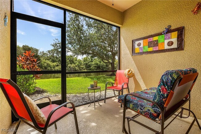 Building Photo - 3210 Cottonwood Bend