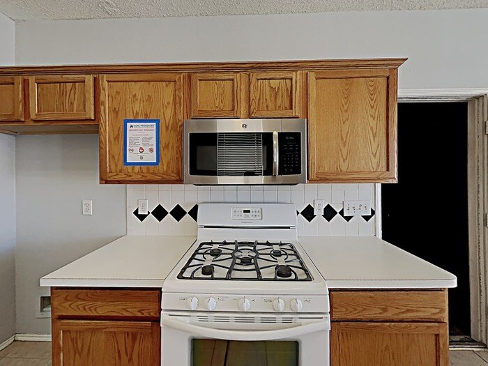 Building Photo - 4890 Lodgepole Ln