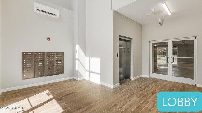 Building Photo - 2272 Dolphin Shores Dr SW