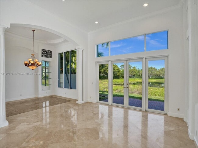 Building Photo - 16291 Bristol Pointe Dr