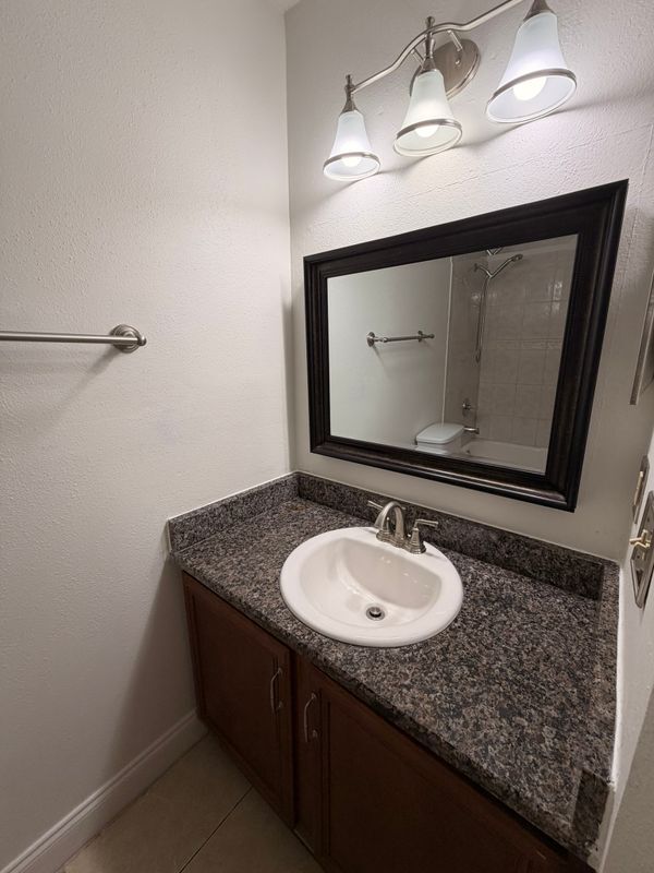 Building Photo - 3020 Parkway Blvd