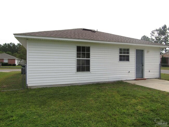Building Photo - 509 Wood Crest Way