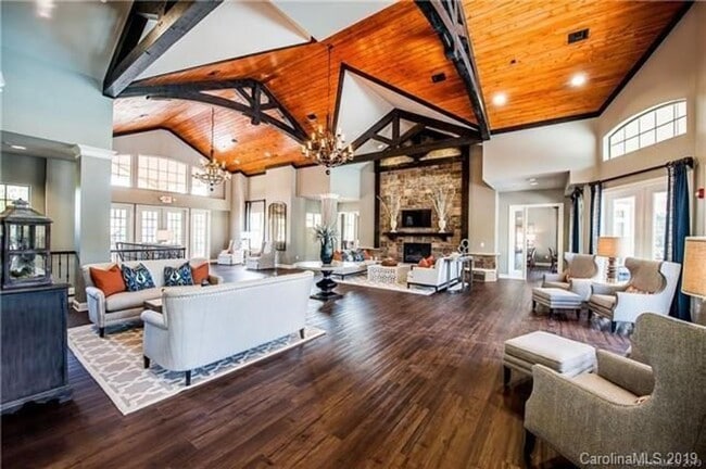 Building Photo - This Almost New Construction home, with 5 bedrooms & 4 baths