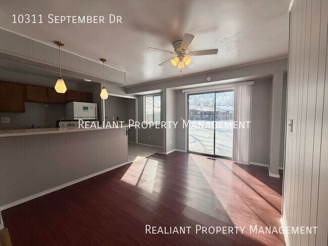 Building Photo - 10311 September Dr