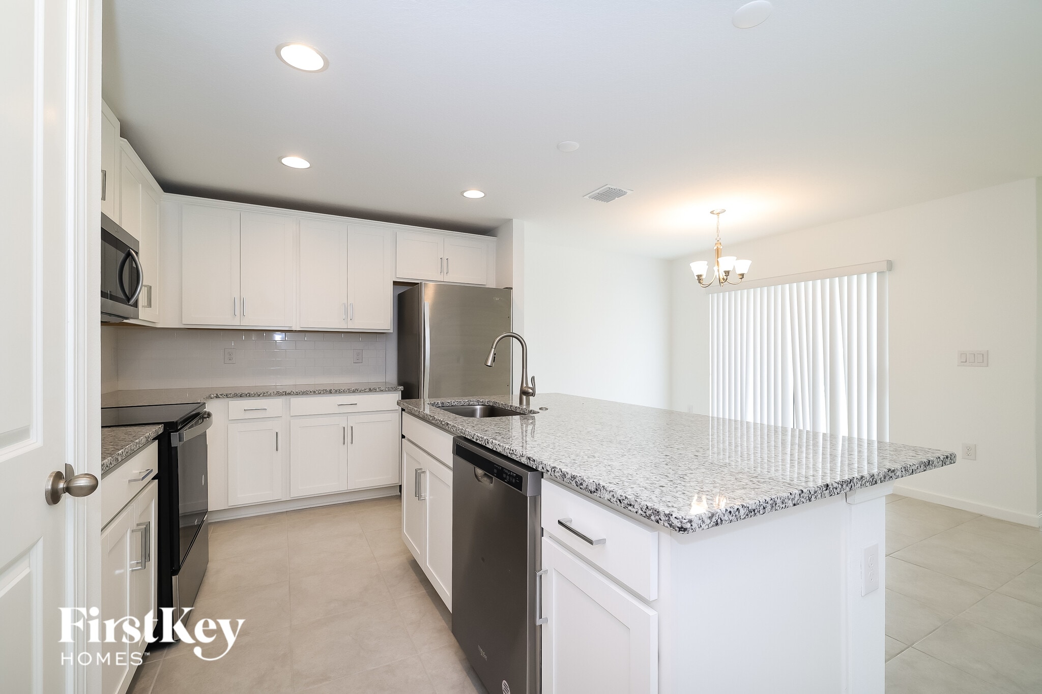 Building Photo - 3806 Whitney Wy