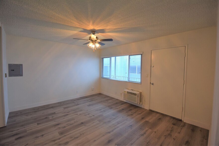 Building Photo - 4201 Arch Dr