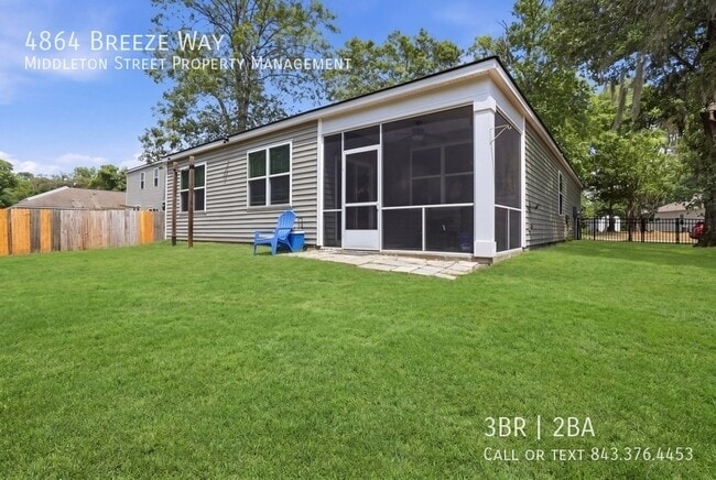 Building Photo - 4864 Breeze Way