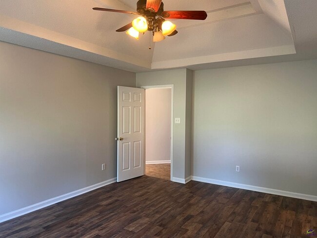 Building Photo - 103 Jessica Ct