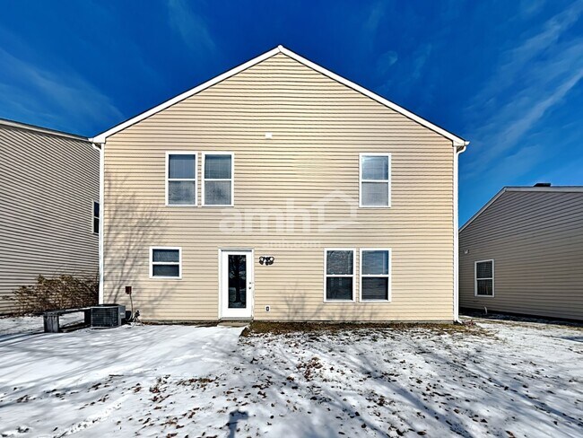 Building Photo - 1317 Central Park Dr