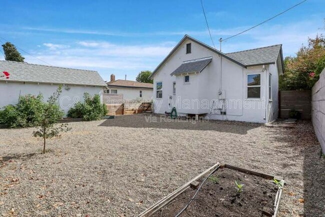 Building Photo - 59 W Castle St