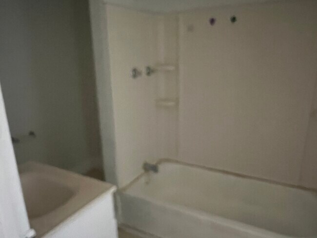 Building Photo - 109 Harrison Ave