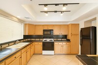 Building Photo - 10101 N Arabian Trail