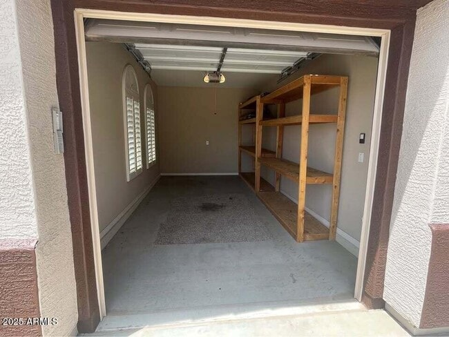 Building Photo - 4918 W Carpenter Dr