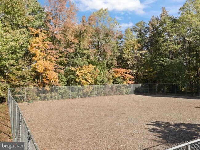 Building Photo - 6502 Coachleigh Way