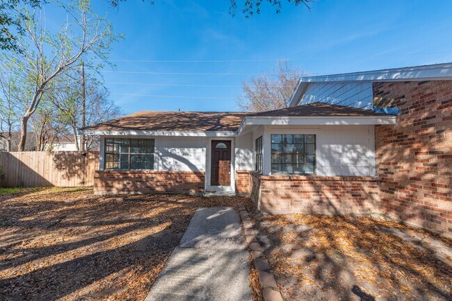 Building Photo - 13534 N Peachfield Cir