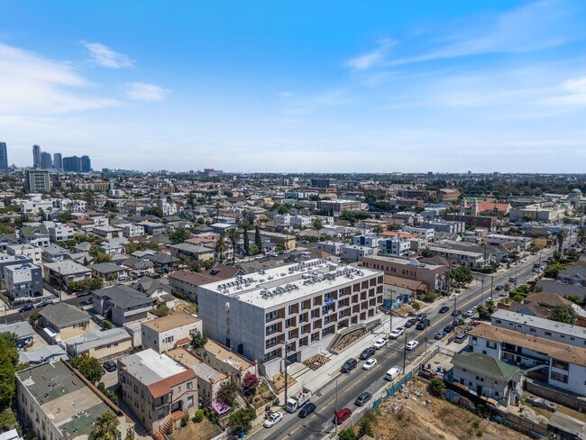 Building Photo - BRAND NEW CONSTRUCTION - Move-In Special 8...