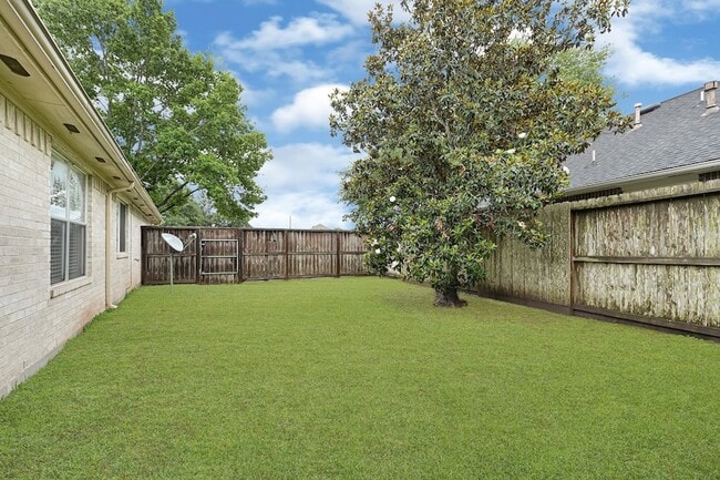Building Photo - 7442 Colony Bend Ln