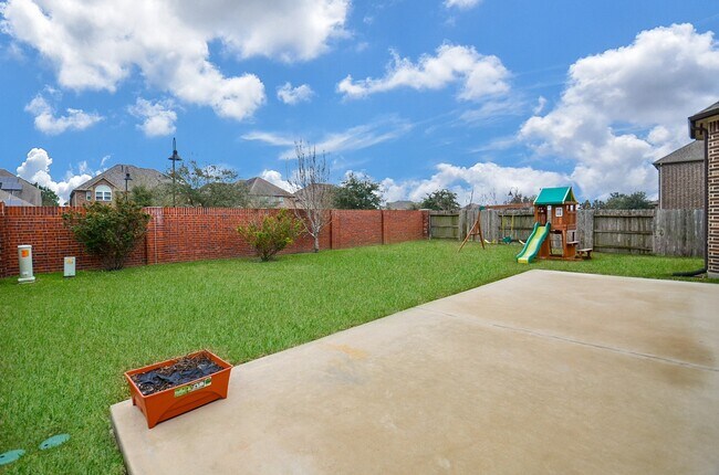 Building Photo - 3435 Pennington Trace Dr