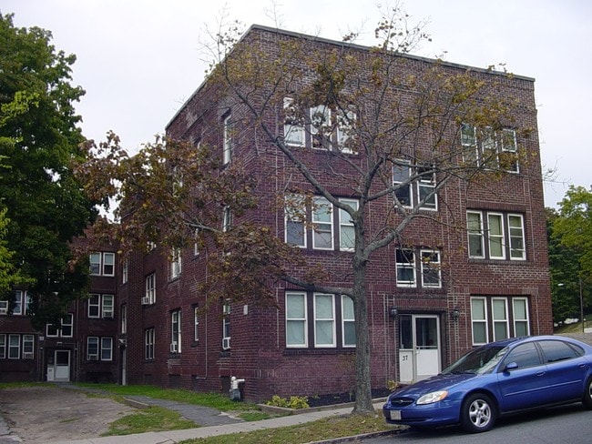 Building Photo - 33-37 Longhill St