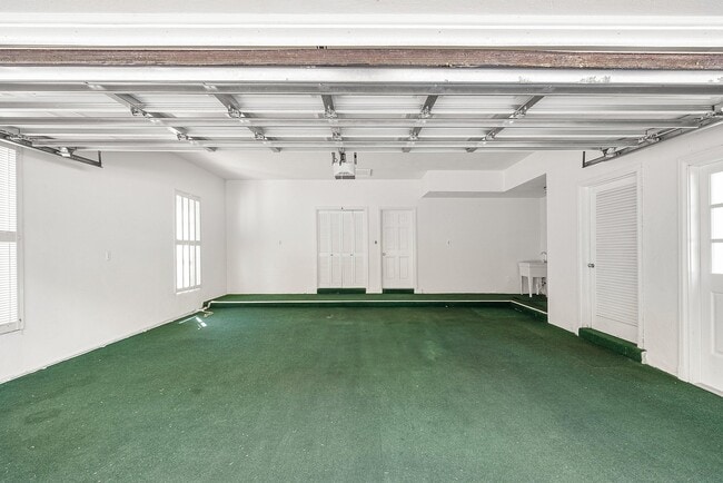 Building Photo - 157 Wells Rd