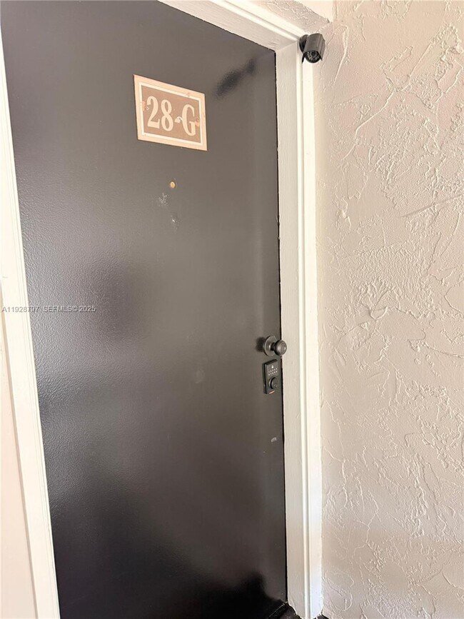 Building Photo - 4431 Treehouse Ln