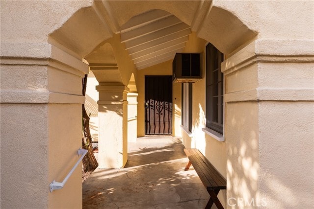 Building Photo - 4167 Brunswick Ave
